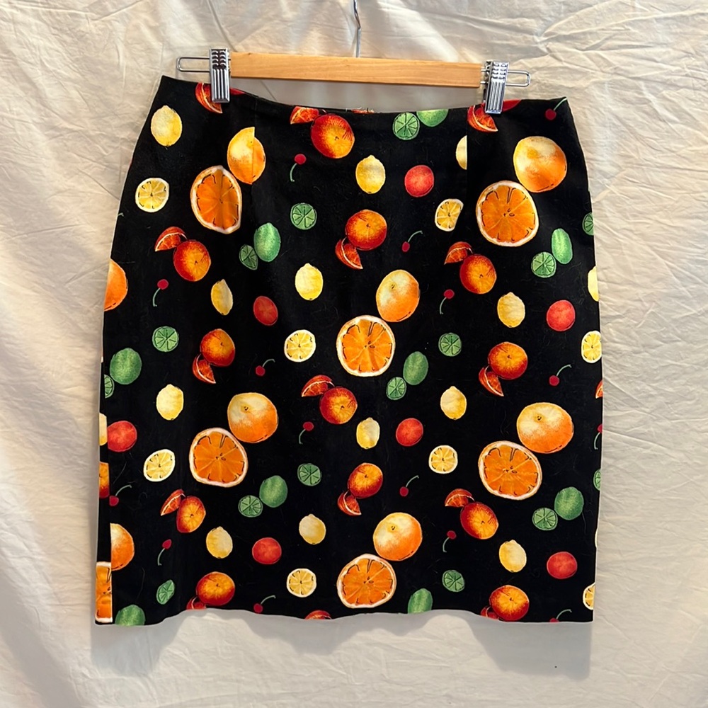 Vintage Brigg’s New York fruit bowl skirt